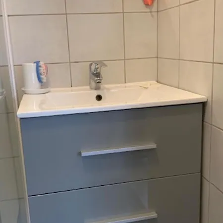 A Balaruc-les-bains, Proche Thermes, Avec Clim Et Wifi - Fr-1-503-145 شقة