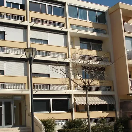 A Balaruc-les-bains, Proche Thermes, Avec Clim Et Wifi - Fr-1-503-145 شقة